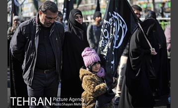 اجتماع عزاداران فاطمی در میدان هفت تیر 17