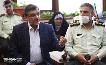 تقدیر هنرمندان تئاتر از شهرداری تهران 38