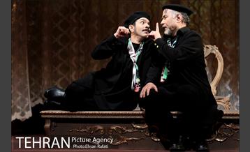 نمایش باغ آلبالو 9