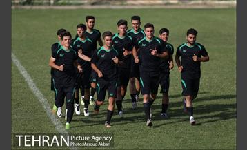 دیدار تدارکاتی استقلال و امید استقلال در کمپ حجازی 6