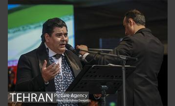 اجرای کنسرت سالار عقیلی در باغ کتاب 1