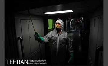 عملیات ضد عفونی کردن مترو تهران 2