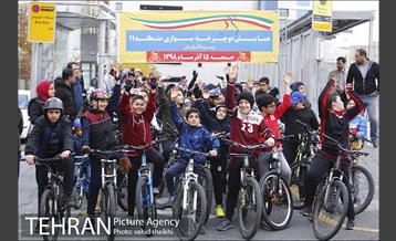 همایش دوچرخه سواری دانش آموزان در منطقه 11 6