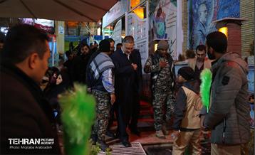 حضور شهردار تهران در گلزار شهدای کرمان 22