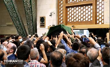 مراسم تشییع پیکر آیت‌الله فاطمی‌نیا 9