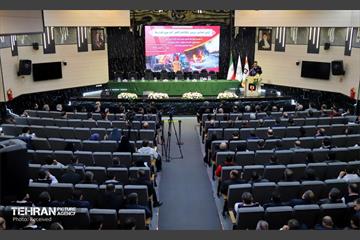 همایش بررسی راهکارهای کاهش آتش‌سوزی خودروها 24