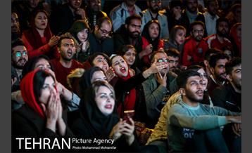 تماشای دیدار تیم های فوتبال پرسپولیس و کاشیما 17