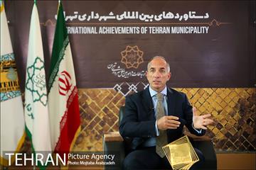 حاشیه مراسم اختتامیه پنجمین دوره جایزه جهانی خشت طلایی تهران 4