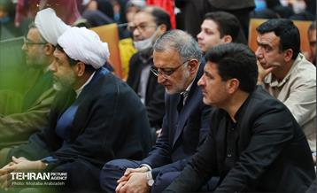 حضور شهردار تهران در گلزار شهدای کرمان 4