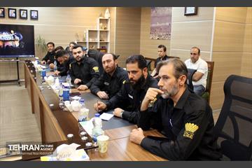 نشست مدیران اداره‌ کل سرمایه‌ انسانی با پرسنل برج میلاد 4