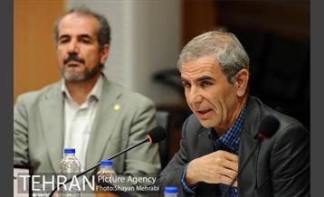 شوراى معاونین شهردار، شهرداران مناطق، مدیران عامل سازمان ها، شرکت ها و موسسات شهردارى تهران 1