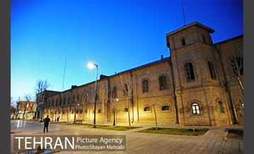 میدان مشق (باغ ملی) 12