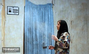 نمایش خاک سفید‎‎ 14