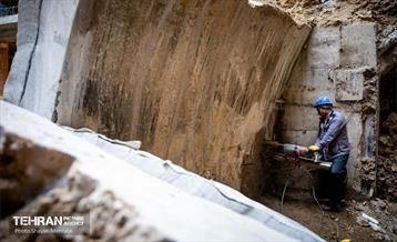 اینجا کارگاهه؛ پارکینگ طبقاتی نیایش 22