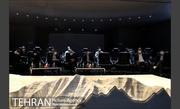 بازدید نمایندگان مجلس شورای اسلامی از رصدخانه شهری تهران 3