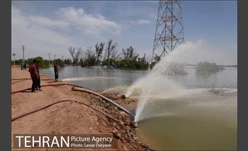 عملیات تخلیه کامل آب شهرک مسکونی پیام اهواز 27