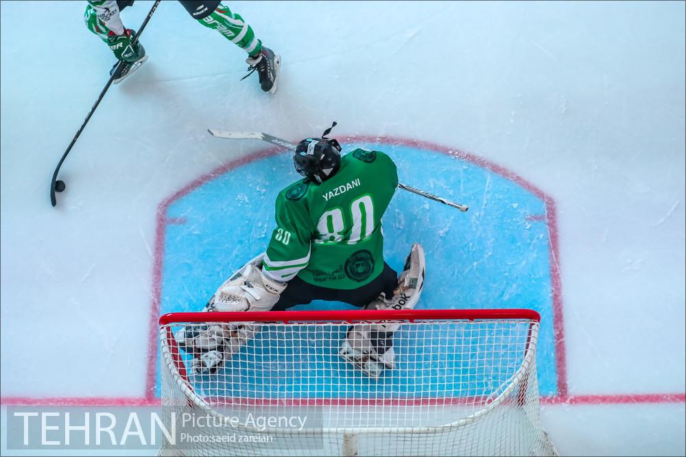 مسابقات هاکی رو یخ 28