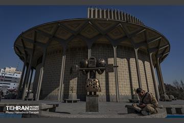 50 سال با نماد تئاتر ایران  20