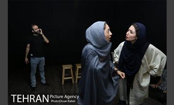 تمرین نمایش شش و بش به کارگردانی جواد روشن 22