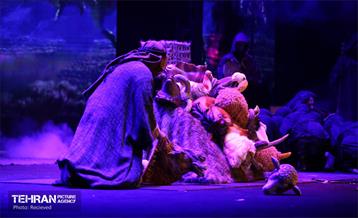 نمایش آیینی «جیم‌نون» 19