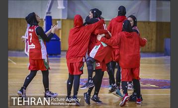 دیدارهای هفته پایانی بسکتبال زنان 10