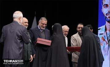 هفدهمین پاسداشت ادبیات جهاد و مقاومت 3