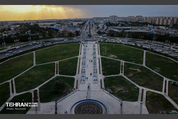 تور عکاسی از مجموعه فرهنگی برج آزادی 3