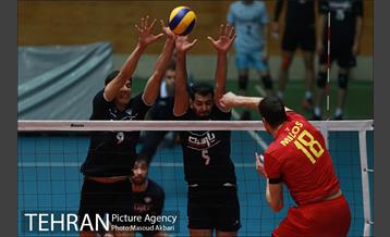دیدار تیم های والیبال پارسه تهران و عمران ساری