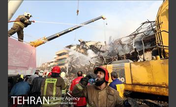 امداد رسانی در حادثه پلاسکو 25