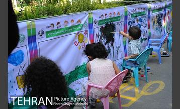 جشنواره طولانی ترین نقاشی کودکان 8