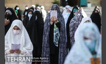 نماز عید فطر در امام زاده صالح(ع) 18