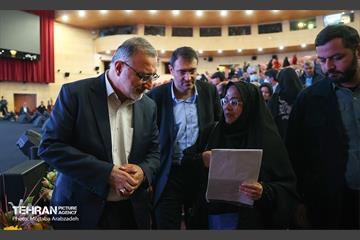 مراسم افطاری صمیمانه شهردار تهران با خادمان خدمات شهری 2