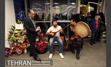 نمایشگاه گروهی در جستجوی خود  21