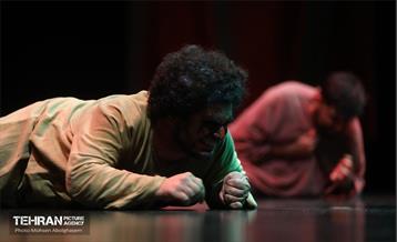 نمایش آئینی مذهبی «در انتظار...» 30