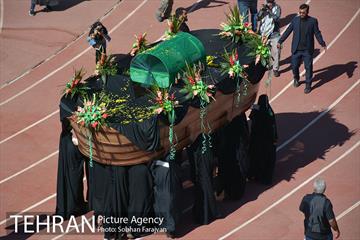 همایش شیرخوارگان حسینی در استادیوم آزادی-1 38
