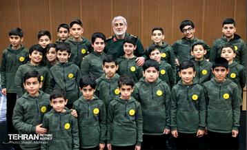 همایش یاران سلیمانی در برج میلاد 22