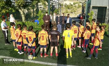 بازدید معاون هماهنگی امور مناطق از منطقه 5