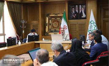 دومین جلسه تفویض اختیار به شهرداری مناطق و ستادها 19