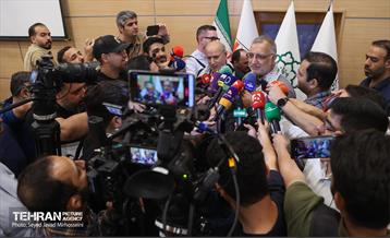 مراسم رونمایی از پروژه های عمرانی فدراسیون فوتبال 11