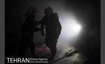 آتش سوزی انبار لوازم خانگی در خیابان 17شهریور 18