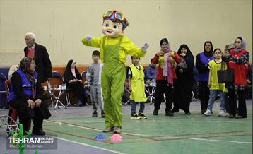 اولین رویداد سه نسلی‌ها در هفته سلامت 12