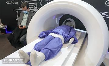 رقابت نهایی 50 شهروند سالمند در لیگ حافظه 10