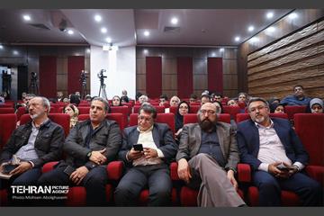 نشست خبری مدیرکل محیط زیست و توسعه پایدار شهرداری تهران  8