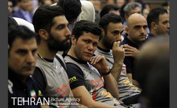 جشن قهرمانی لیگ والیبال و رونمایی از پیراهن تیم ملی