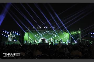 جشن «ایران عزیز» 1
