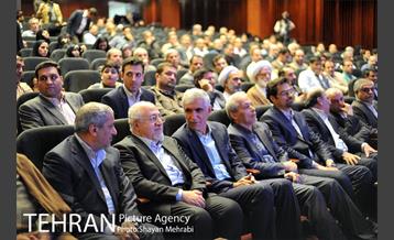 بزرگداشت شهیدان و نکوداشت ایثارگران پایتخت با حضور شهردار تهران 5