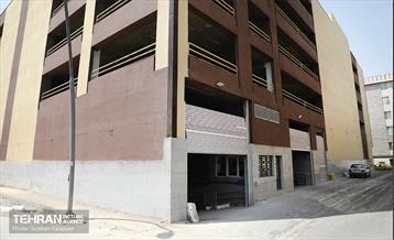اینجا کارگاهه؛ پارکینگ مینابی 6