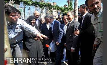 احیای درختان خیابان  ولیعصر( عج) با حضور شهردار تهران  31