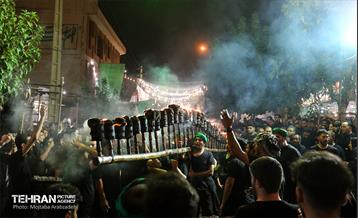 آئین سنتی مشعل گردانی تهران(محرم ۱۴۴۵) 2