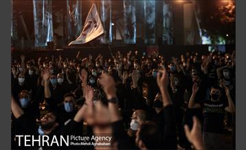 مراسم سوگواری شب سوم آقا اباعبدالله الحسین(ع) در منطقه 8